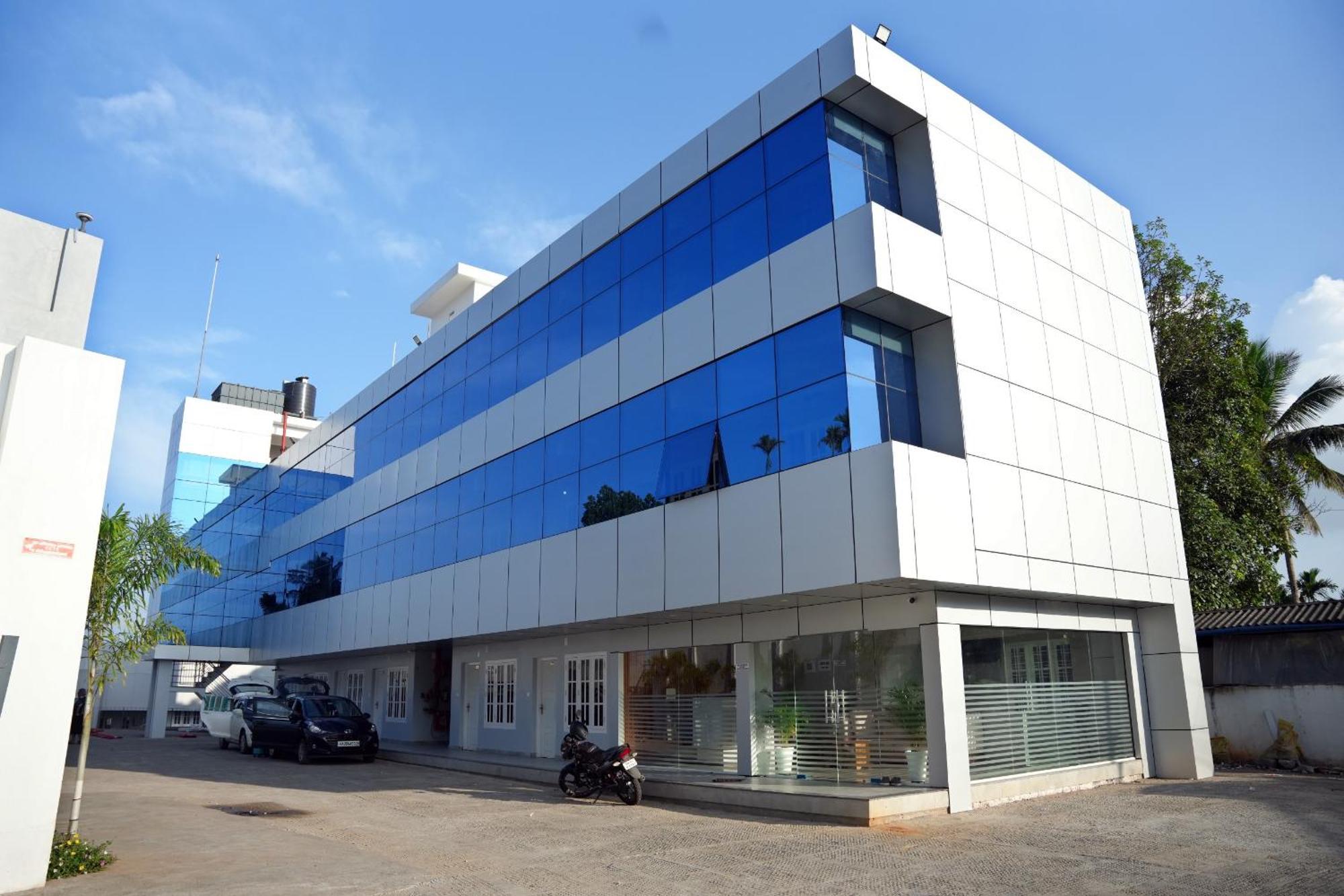 Jayalakshmi Residency Hotel Vaduvanchal Buitenkant foto